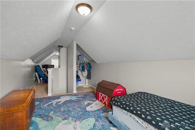 2801 Southlawn Avenue, Moraine, OH 45439