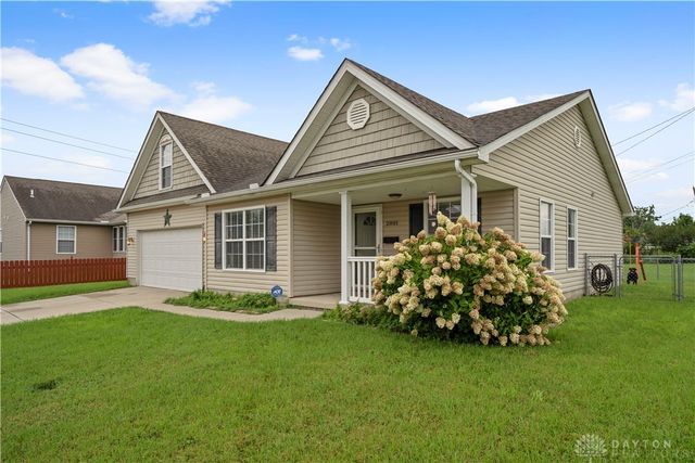 2801 Southlawn Avenue, Moraine, OH 45439