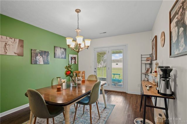 2801 Southlawn Avenue, Moraine, OH 45439