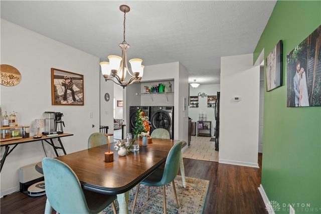 2801 Southlawn Avenue, Moraine, OH 45439