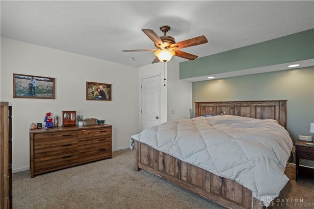 2801 Southlawn Avenue, Moraine, OH 45439