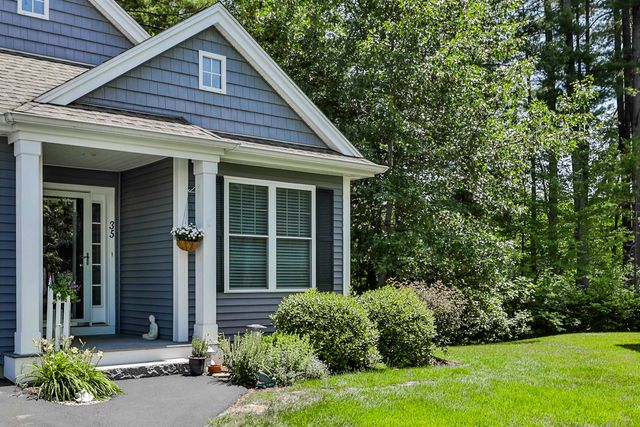 35 Furnival Road, Nashua, NH 03064