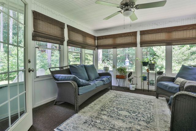 35 Furnival Road, Nashua, NH 03064