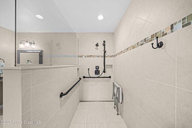 121 Algonquin Terrace, Indian Harbour Beach, FL 32937