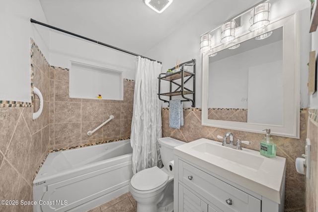 121 Algonquin Terrace, Indian Harbour Beach, FL 32937