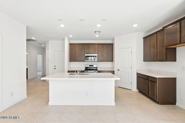 30002 W WILD HAZEL Drive, Buckeye, AZ 85396