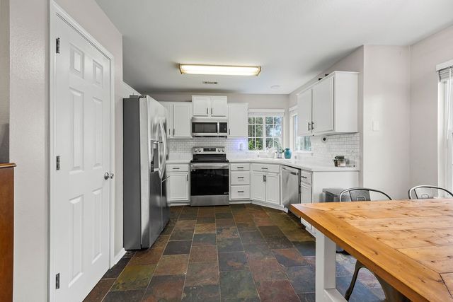 1471 Genoa Avenue, Fayetteville, AR 72704