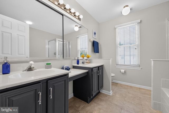 18 BURNHAM LN, Voorhees, NJ 08043