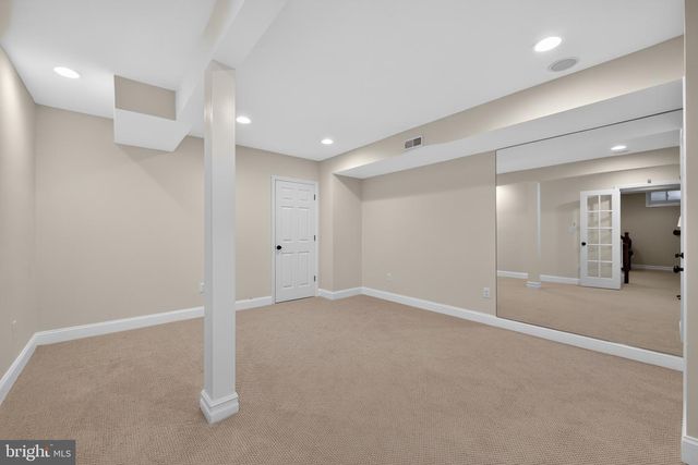 18 BURNHAM LN, Voorhees, NJ 08043