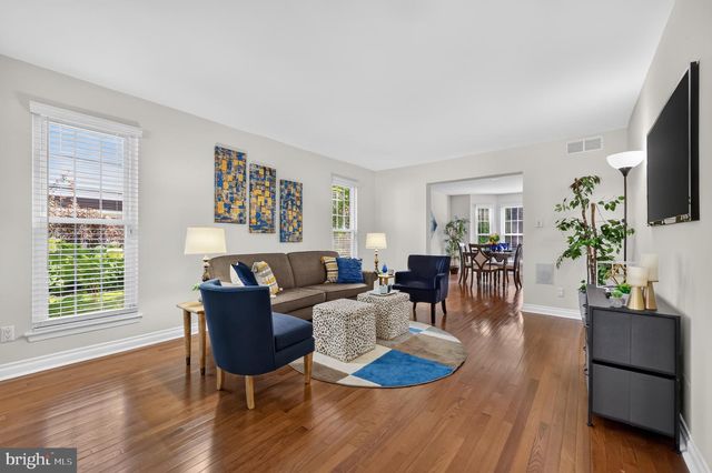 18 BURNHAM LN, Voorhees, NJ 08043