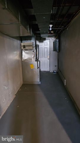 21 W 21ST ST, Chester, PA 19013