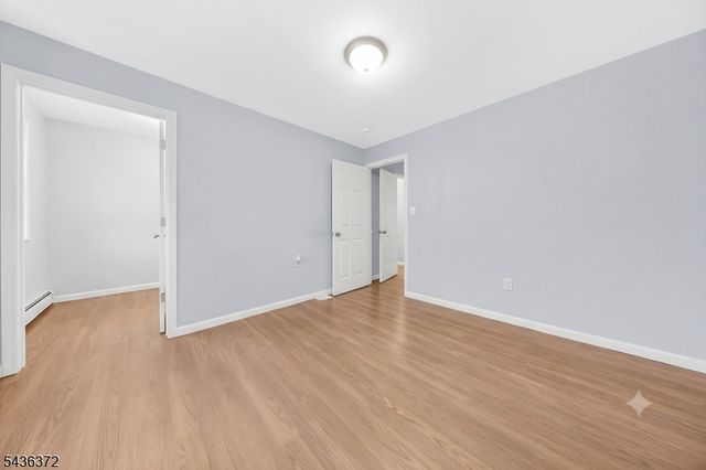 313 Livingston St, Elizabeth City, NJ 07206