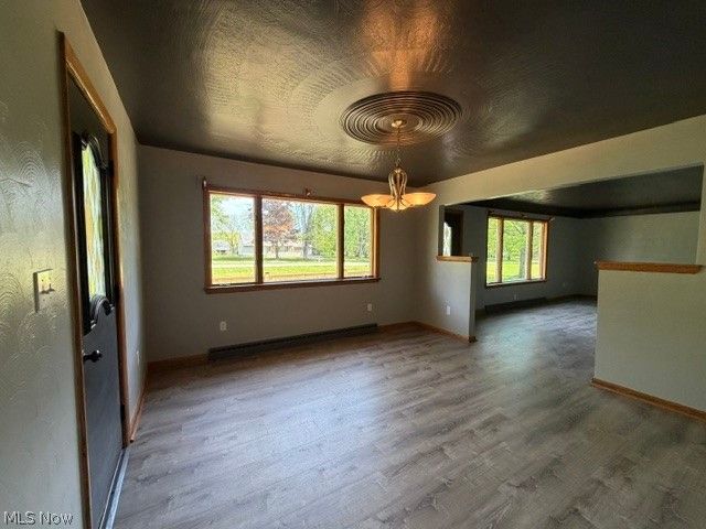 4191 Hallock Young Road, Newton Falls, OH 44444