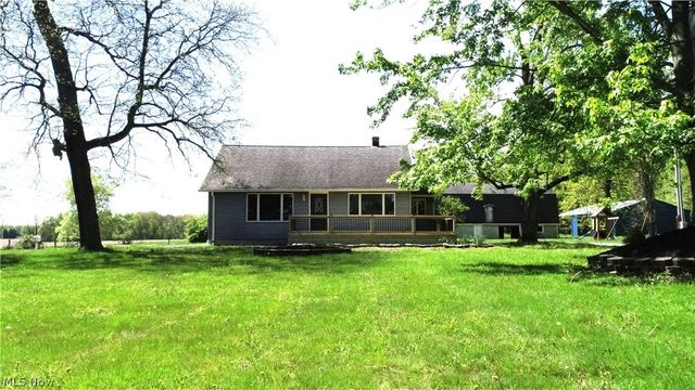 4191 Hallock Young Road, Newton Falls, OH 44444