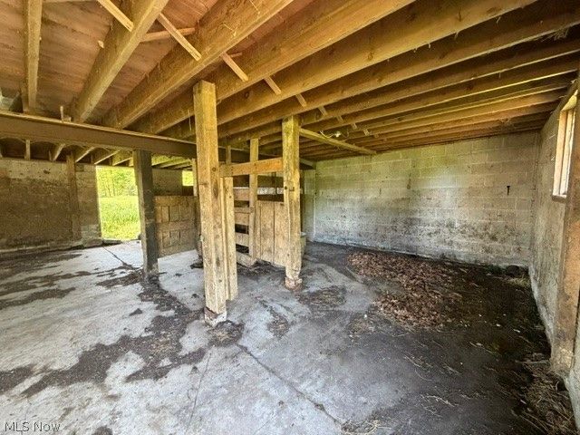 4191 Hallock Young Road, Newton Falls, OH 44444