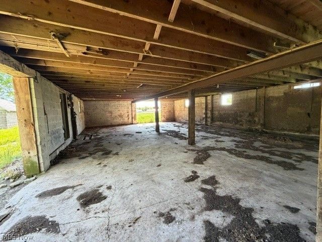 4191 Hallock Young Road, Newton Falls, OH 44444