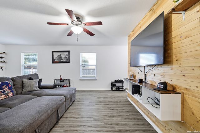 2302 Mission Glory, San Antonio, TX 78223