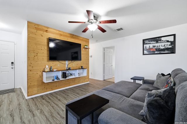 2302 Mission Glory, San Antonio, TX 78223