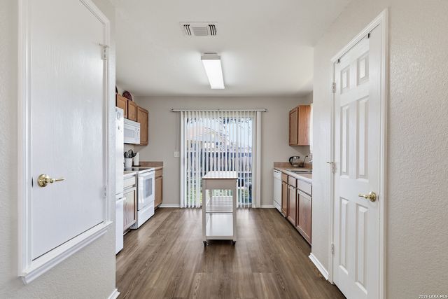 2302 Mission Glory, San Antonio, TX 78223