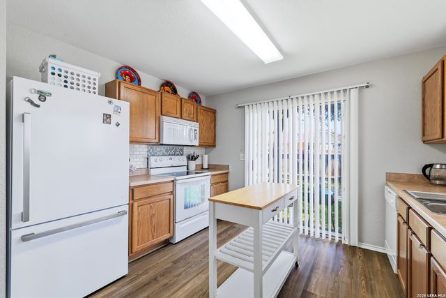 2302 Mission Glory, San Antonio, TX 78223