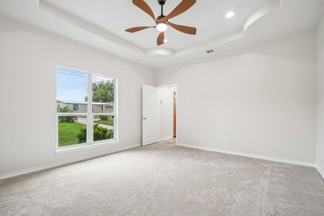 20800 Ridgeview RD, Lago Vista, TX 78645