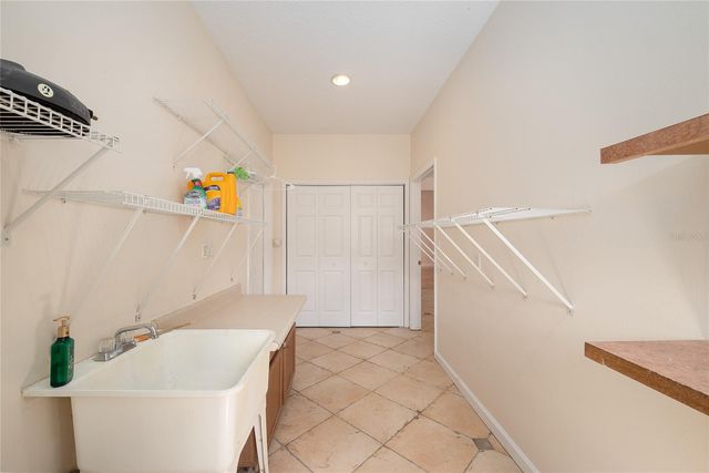 1015 VENETIAN AVENUE, Orlando, FL 32804