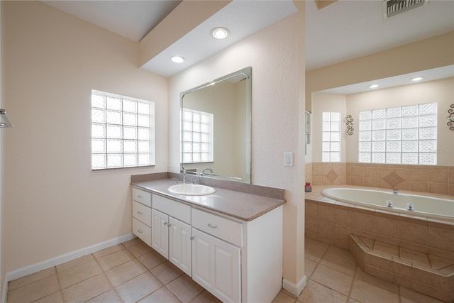 1015 VENETIAN AVENUE, Orlando, FL 32804