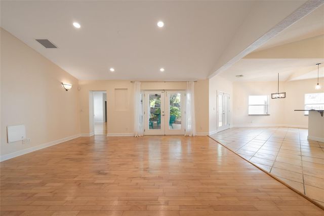 1015 VENETIAN AVENUE, Orlando, FL 32804