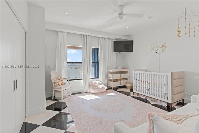 1800 NE 114th St PH05, Miami, FL 33181