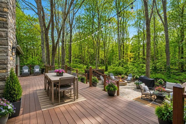 15578 Red Arrow Highway, Union Pier, MI 49129