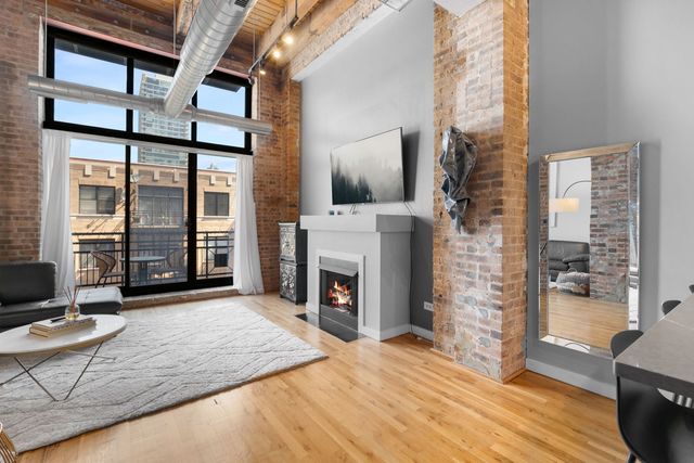 1918 S Michigan Avenue 307, Chicago, IL 60616