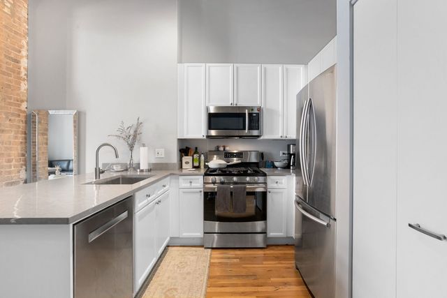 1918 S Michigan Avenue 307, Chicago, IL 60616