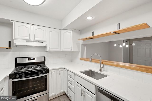 14352 HAVENER HOUSE CT, Centreville, VA 20120