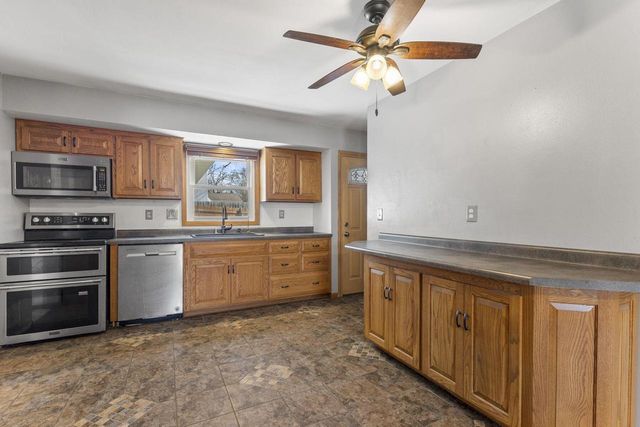 11925 W Lynx AVENUE, Milwaukee, WI 53225