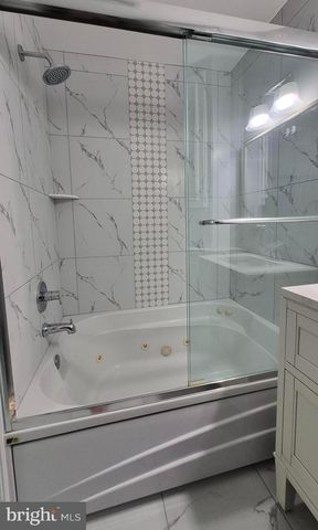 7106 SNUG HARBOR CT, Alexandria, VA 22315