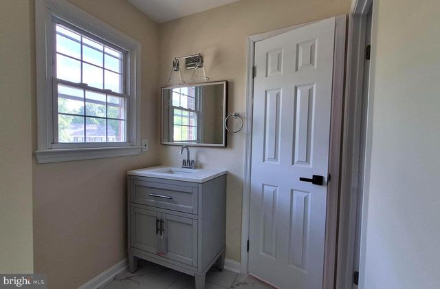 7106 SNUG HARBOR CT, Alexandria, VA 22315