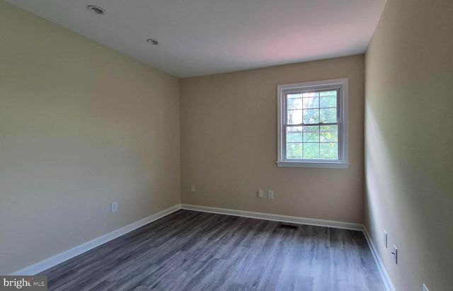 7106 SNUG HARBOR CT, Alexandria, VA 22315