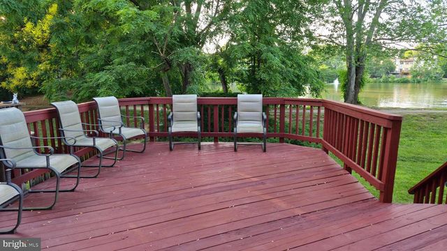 7106 SNUG HARBOR CT, Alexandria, VA 22315