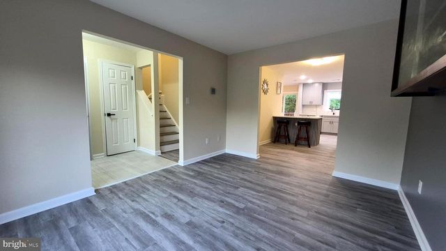 7106 SNUG HARBOR CT, Alexandria, VA 22315