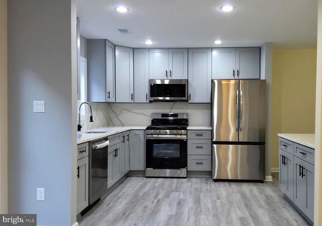 7106 SNUG HARBOR CT, Alexandria, VA 22315