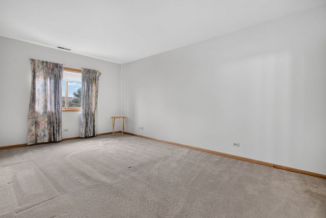 15751 S Ravinia Avenue 2N, Orland Park, IL 60462