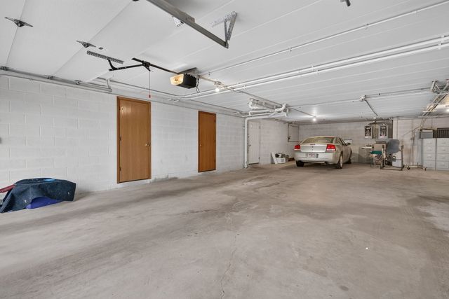 15751 S Ravinia Avenue 2N, Orland Park, IL 60462