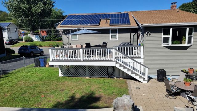 7 Circle Hill Rd, Salem, MA 01970