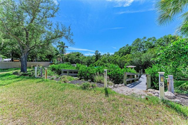 347 BAYSHORE DRIVE, Osprey, FL 34229