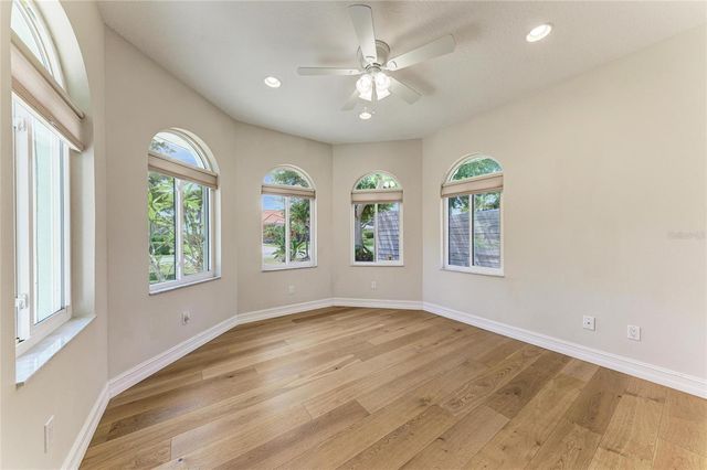 347 BAYSHORE DRIVE, Osprey, FL 34229