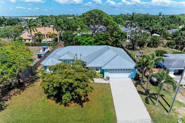 347 BAYSHORE DRIVE, Osprey, FL 34229