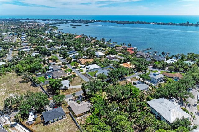 347 BAYSHORE DRIVE, Osprey, FL 34229