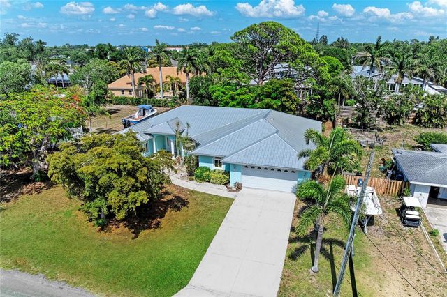 347 BAYSHORE DRIVE, Osprey, FL 34229