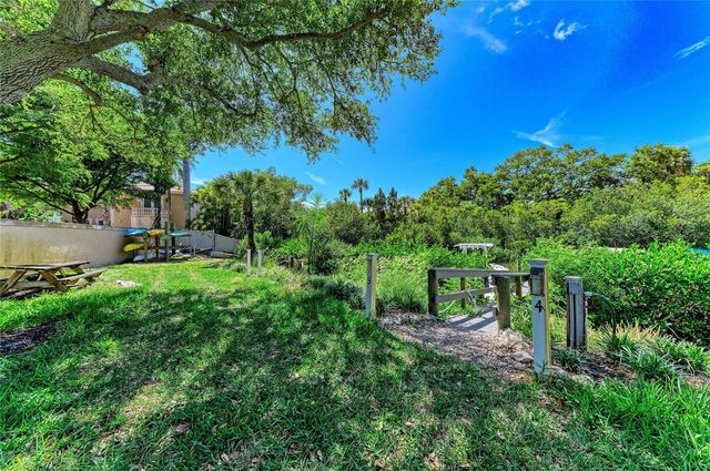 347 BAYSHORE DRIVE, Osprey, FL 34229