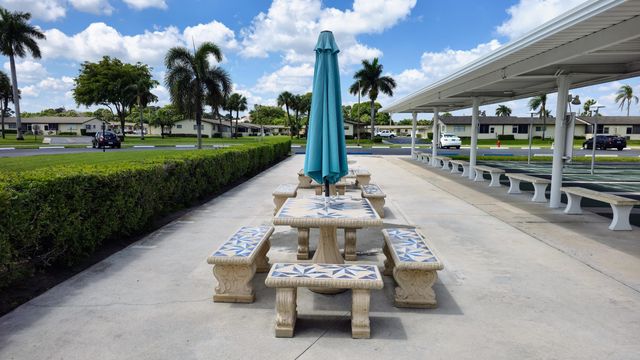 2800 Ashley Drive E B, West Palm Beach, FL 33415